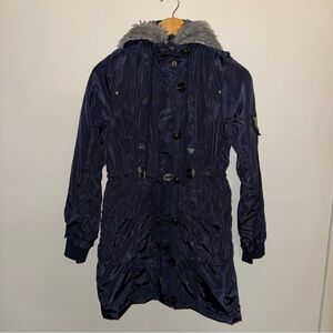 Applesmile & Denim Women's Navy Parka with Faux Fur Hood Size Medium
